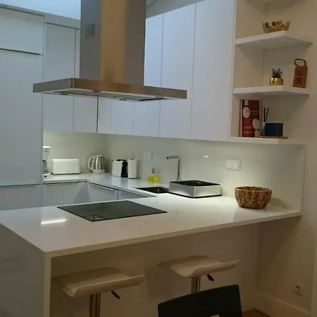 Tauro 195 Near El Corte Ingles 公寓 *