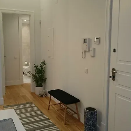 Tauro 195 Near El Corte Ingles Apartamento