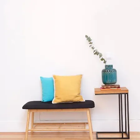 Tauro 195 Near El Corte Ingles *