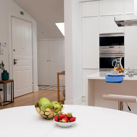 Tauro 195 Near El Corte Ingles Apartamento