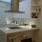 Tauro 195 Near El Corte Ingles Апартаменти *