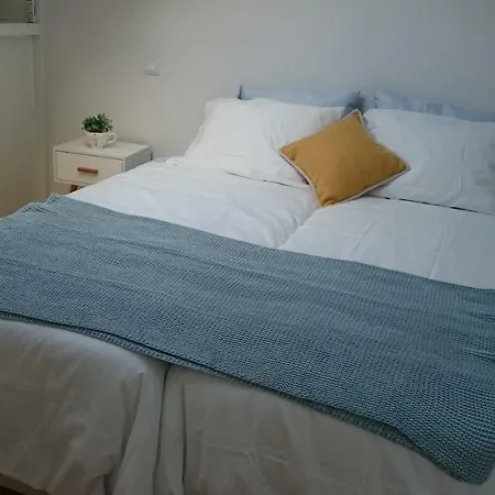 Tauro 195 Near El Corte Ingles Apartament