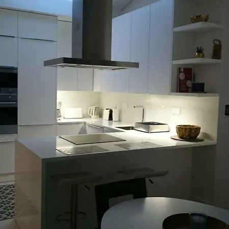 Tauro 195 Near El Corte Ingles